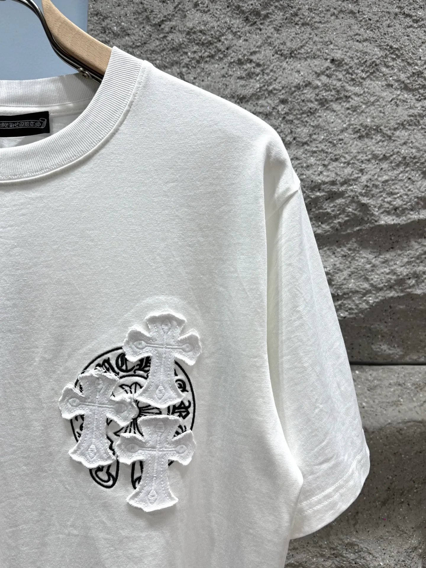 Chrome Hearts* ‼️ T ® 🖤 g ， ， ， 。 ➕ ， ， ， ， 。 ，Retro ， ， ! ， ， 。 ⚠️ ： ⚠️WJ 014 Same Style 𝐂𝐎𝐋𝐎𝐔𝐑：White Pink Black 𝐒𝐈𝐙𝐄：S-Xl
